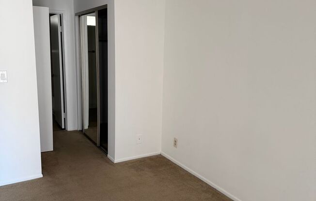 2 beds, 2 baths, 1,000 sqft, $2,695, Unit 107