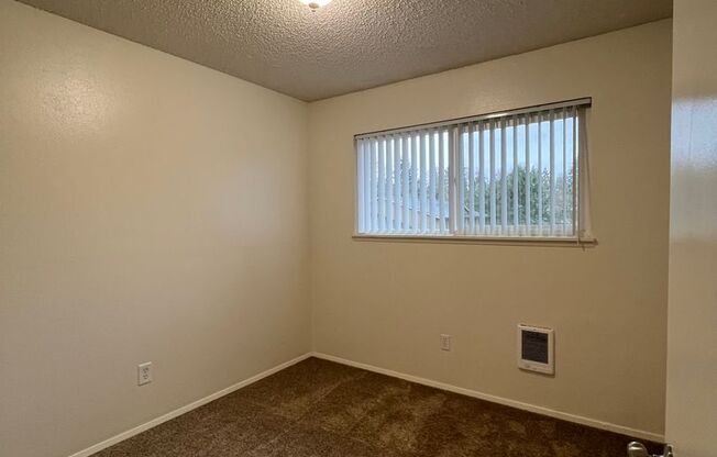 2 beds, 2 baths, 780 sqft, $1,255, Unit 29