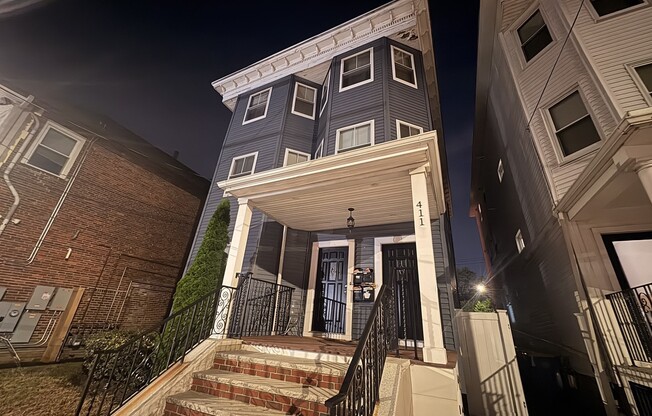 411 SHIRLEY ST