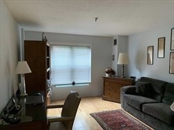 2 beds, 2 baths, 1,100 sqft, $4,700, Unit 3C