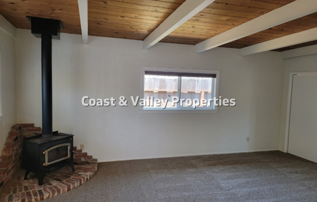 FOR RENT: 3BD HOUSE IN SALINAS