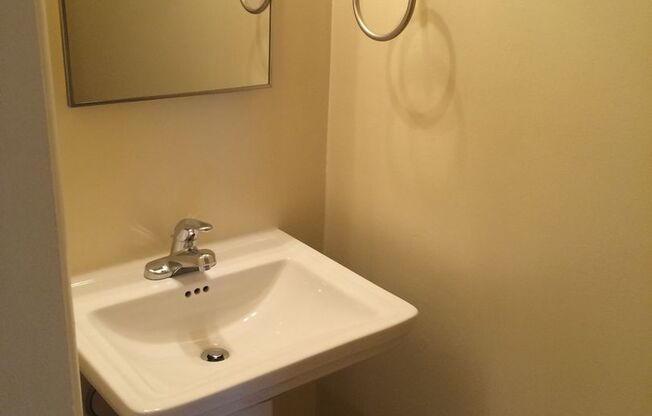 2 Bedroom Townhouse in Milwaukie