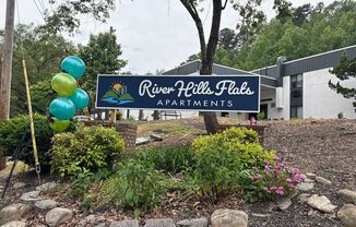 River Hills Flats -Studio, 1-Bedroom Flats in Hixson/Chattanooga TN!