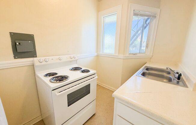 1 bed, 1 bath, 545 sqft, $1,325, Unit 204