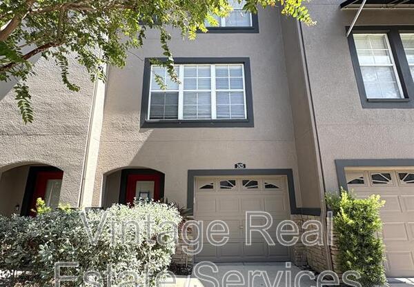 2425 MIDDLETON GRV