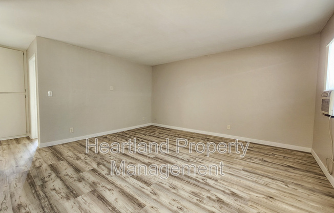 8168 LEMON GRV WAY