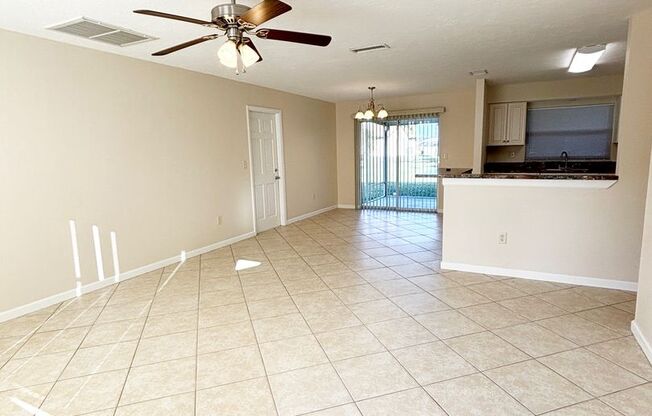 Charming 3BR/2BA Home with Screened Lanai and Garage