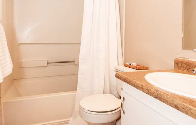 Sunstone Parc, Beaverton, OR, 97008, model hall bathroom