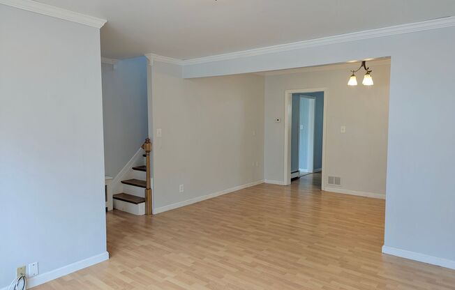 121 S FELTUS ST