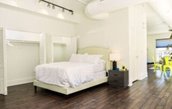 1 bed, 1 bath, 631 sqft, $2,450, Unit 1023-203