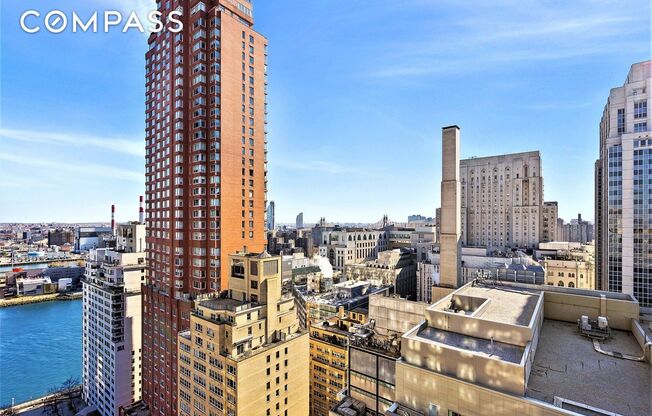 515 E 72nd St