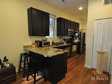 1642 N N PARK
