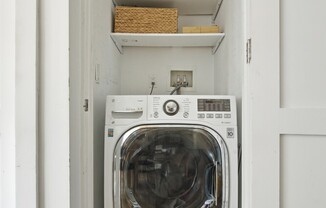 399 E 8 ST