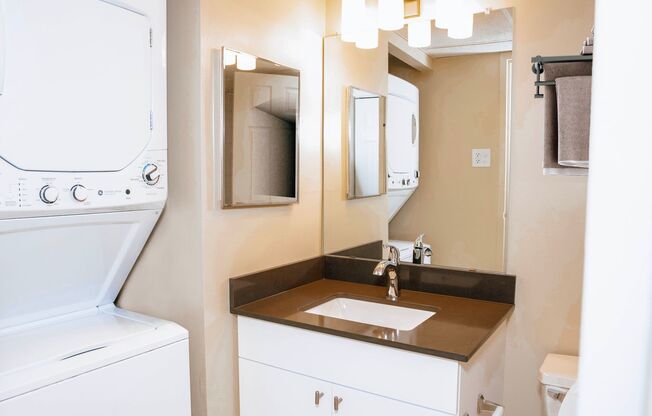2 beds, 2 baths, 1,280 sqft, $2,650, Unit O-102- 2A LUXURY 2 Bedroom Residence