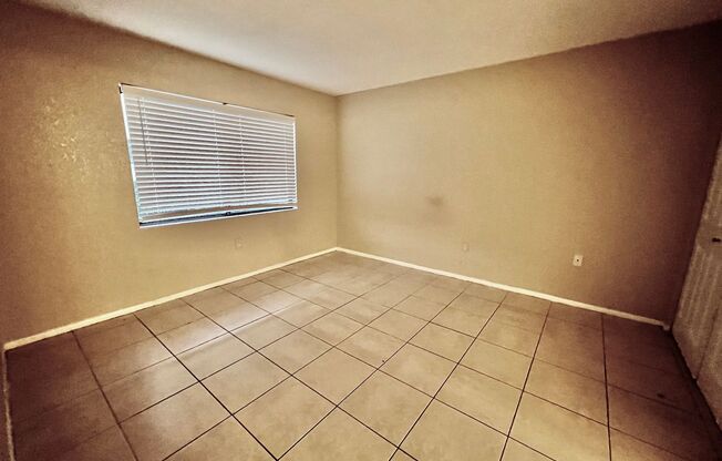 1 bed, 1 bath, $1,300, Unit unit 202