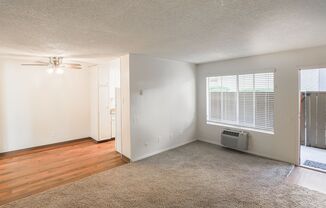 1 bed, 1 bath, 560 sqft, $2,095, Unit 28-08