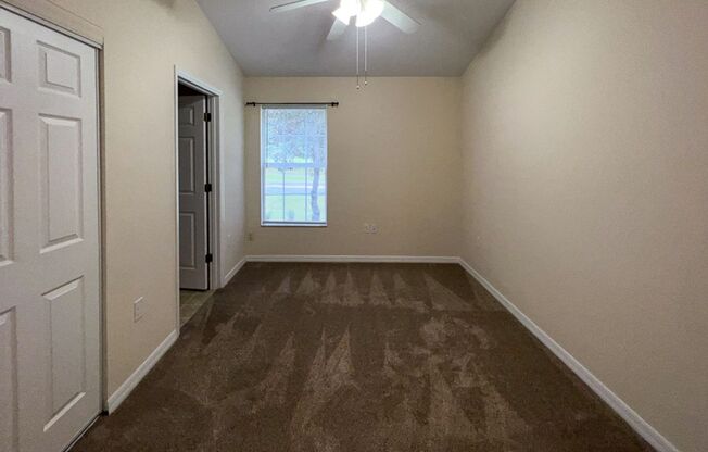 2 beds, 2 baths, 664 sqft, $1,295, Unit 33