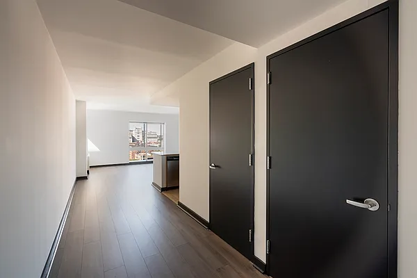 Studio, 1 bath, $3,550, Unit 1124