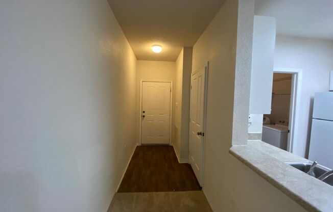 Top floor - 2 Bedrooms, 2 Bathrooms