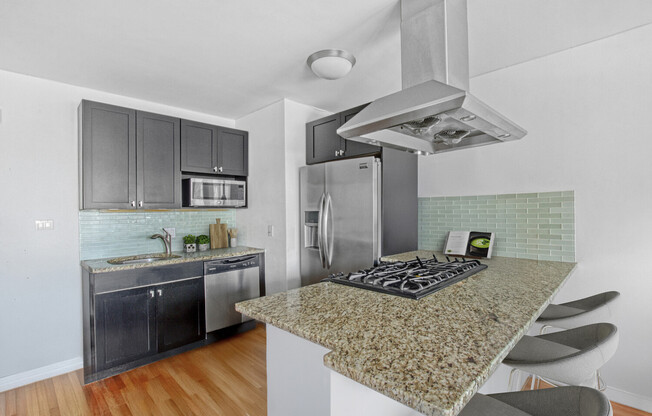 1610 DEKALB AVE