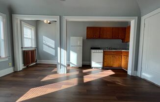 1 bed, 1 bath, $795, Unit 15