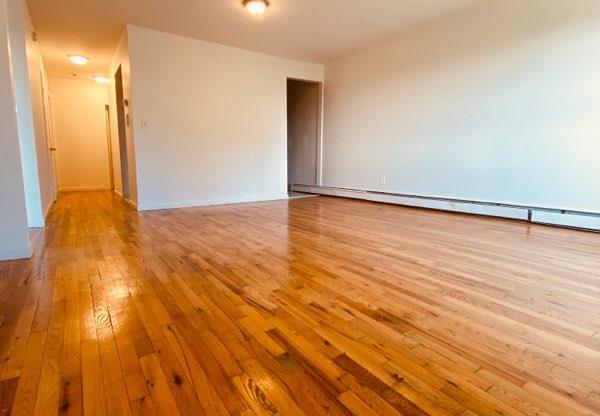 3405 RIVERDALE AVE