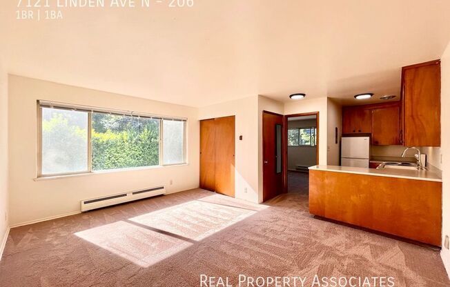 7121 LINDEN AVE N