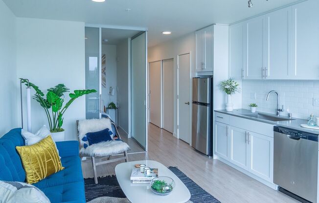 1 bed, 1 bath, 414 sqft, $1,995, Unit 618