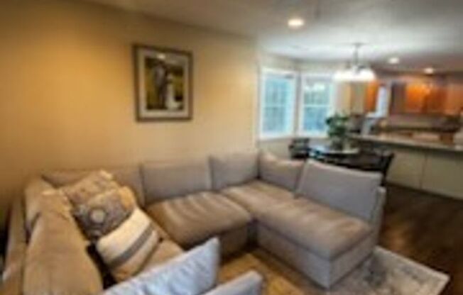 2 beds, 2 baths, $1,395