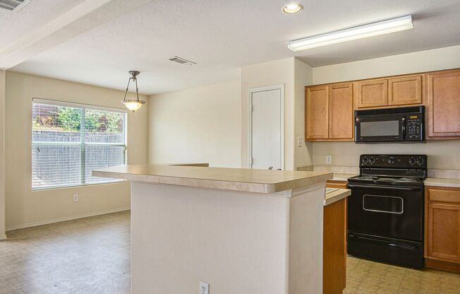 3 beds, 2.5 baths, $1,950