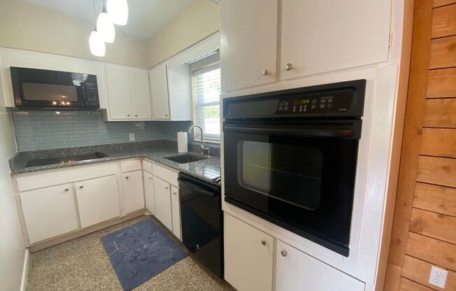 3 beds, 2 baths, $2,000