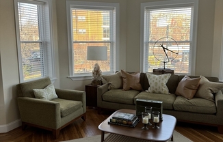 3 ALTON PL