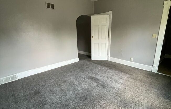 9th St Investments 2562