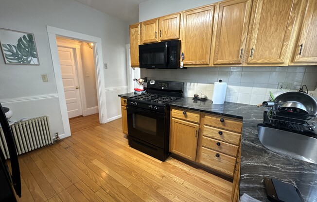 308 CONCORD AVE