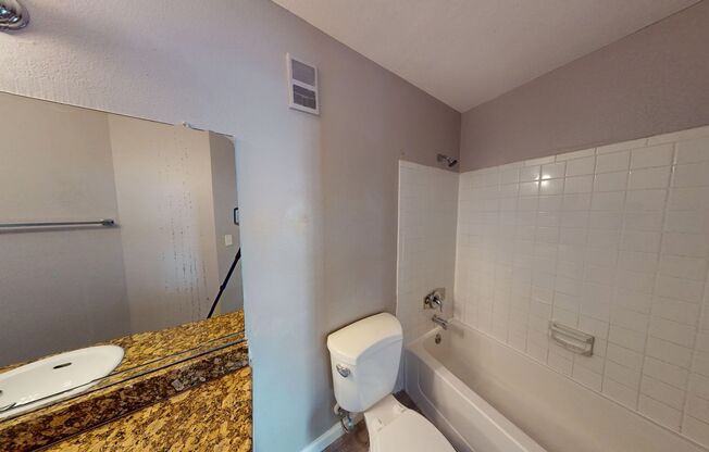 3 beds, 2 baths, $1,750, Unit Unit 1228