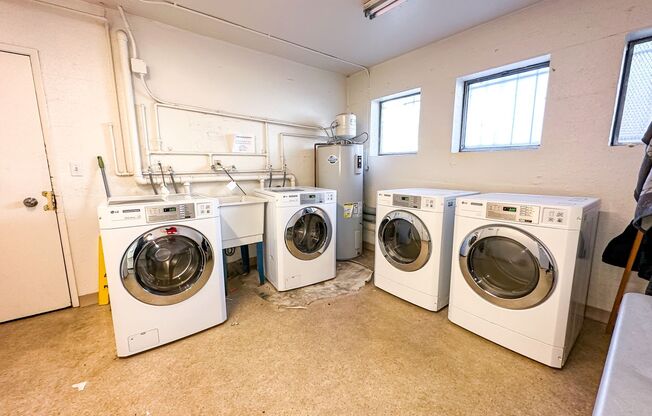 1 bed, 1 bath, 476 sqft, $1,695, Unit 406
