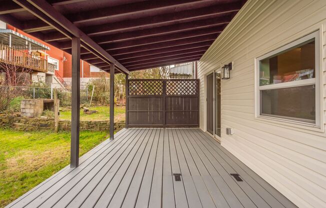 READY FOR MOVE IN! STUNNING 4-bedroom in Greenfield!