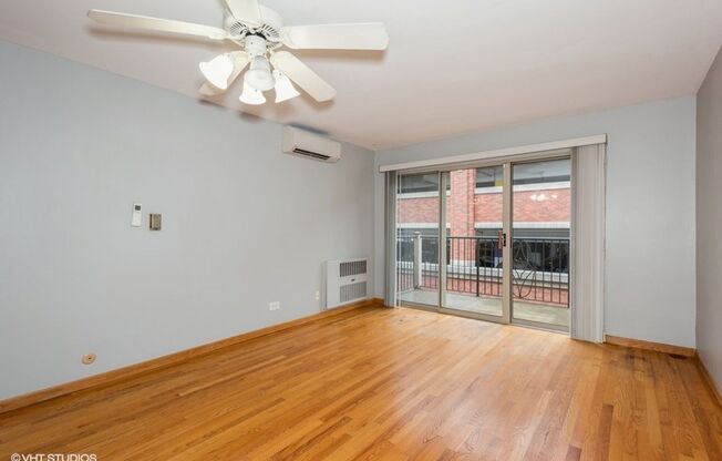 1 bed, 1 bath, 725 sqft, $1,750, Unit 5202-408