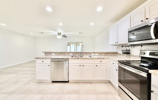 7211 MERLOT SIENNA AVE