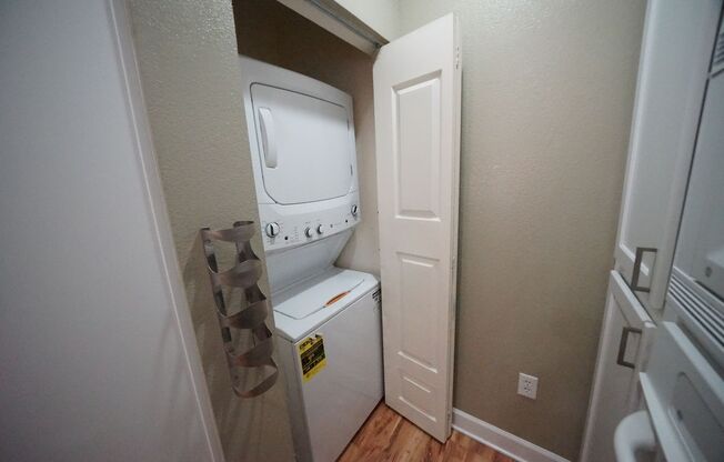 1 bed, 1 bath, $1,495, Unit Building 75