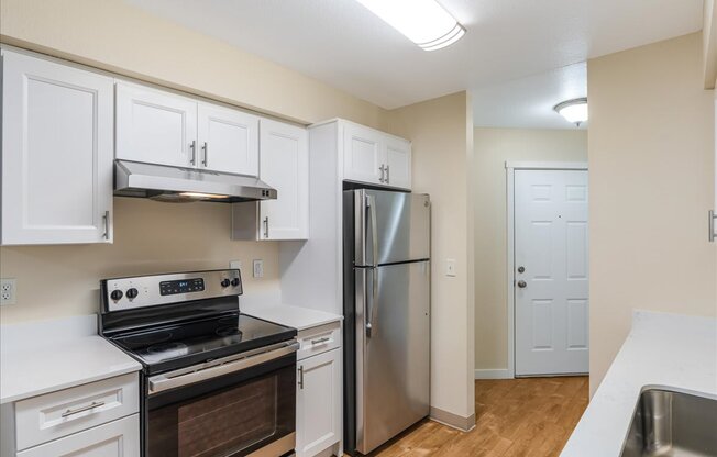 Cascade Woods kitchen area