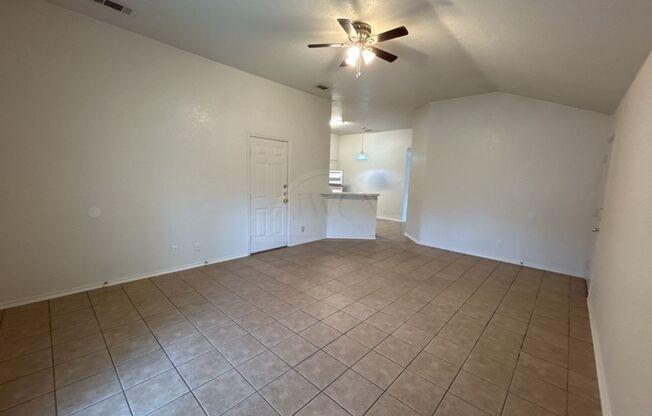 3 beds, 2 baths, $1,225