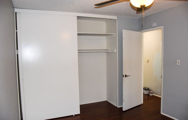 2 beds, 1 bath, $2,995