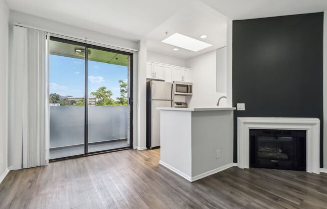 1 bed, 1 bath, 550 sqft, $2,248, Unit 205