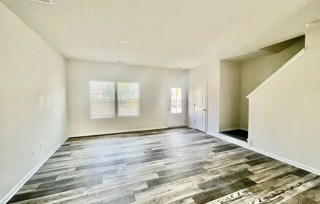 109 DOGWOOD VLG TRL