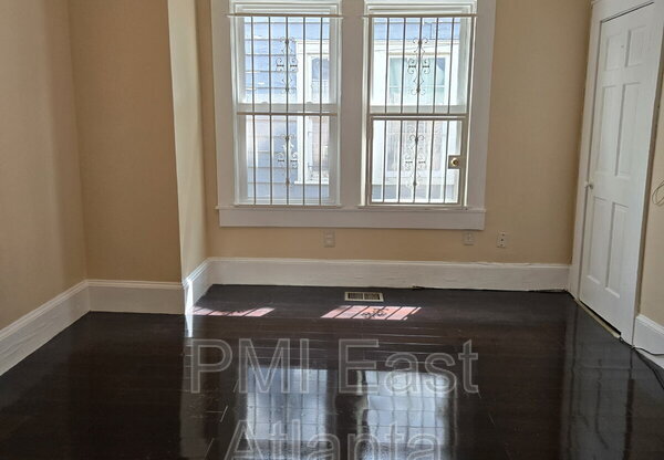 272 JOSEPH E LOWERY BLVD