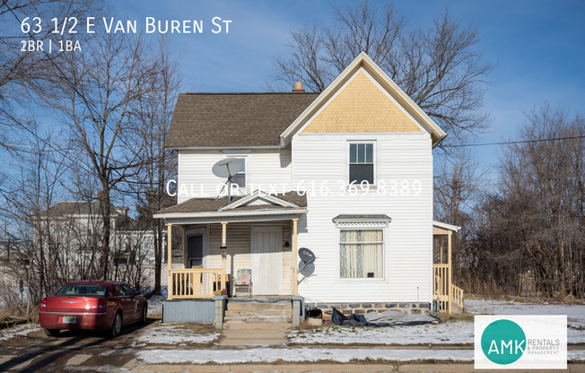 63 1/2 E VAN BUREN ST