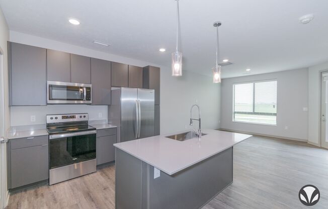 1 bed, 1 bath, 755 sqft, $1,295, Unit YH-2026