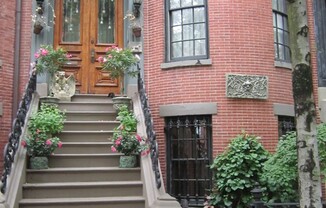 125 Pembroke St B