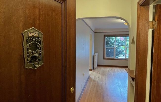Chelan Apartments